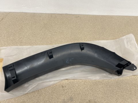 Elargisseur aile arrière droite HDJ80 24s
