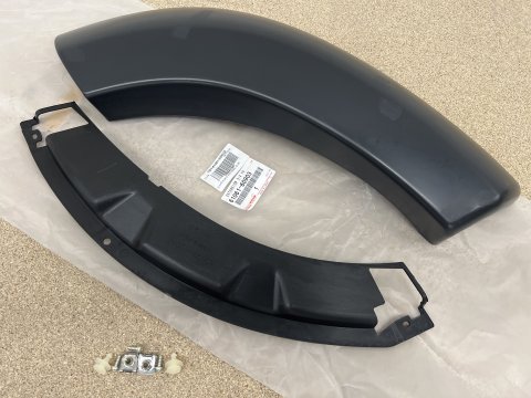 Elargisseur d'aile porte arrière droite HDJ80 24s