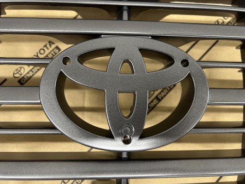 Calandre chrome Land Cruiser HDJ80 24S 1994-1996