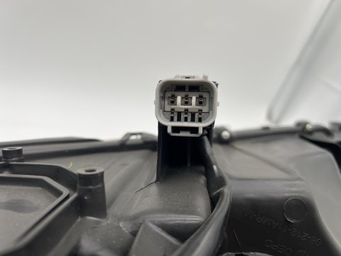 Optique avant droit réglage électrique leds Toyota Hilux Revo 2016-2018
