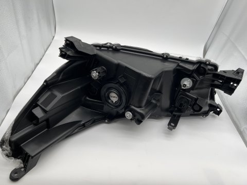 Optique avant droit réglage électrique halogène Toyota Hilux Revo 2016-2018