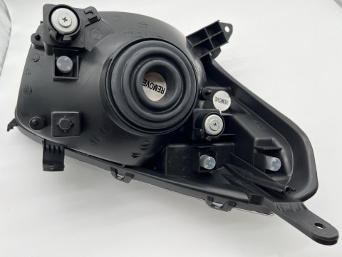 OPTIQUE AVG RAV4 2001-2002