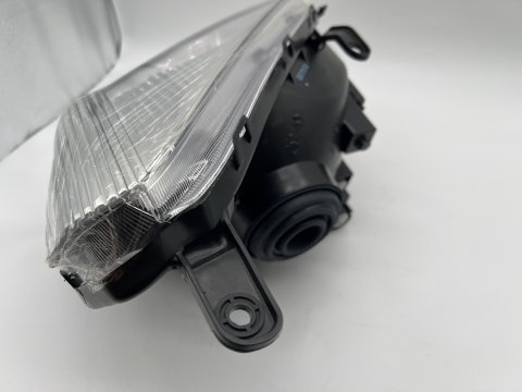 OPTIQUE AVG RAV4 2001-2002