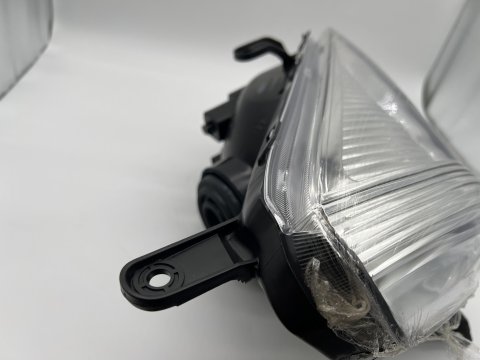 OPTIQUE AVD RAV4 2001-2002