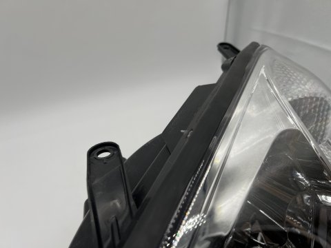 OPTIQUE AVG RAV4 2003-2005