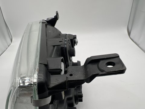 Optique avant gauche réglage électrique Toyota HDJ100 98-07