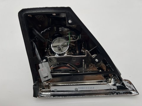 CLIGNOTANT VEILLEUSE AVD HZJ78 CHROME