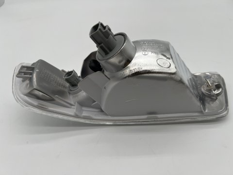 CLIGNOTANT AVG RAV4 98-00
