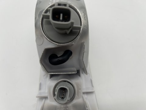 CLIGNOTANT AVG RAV4 98-00