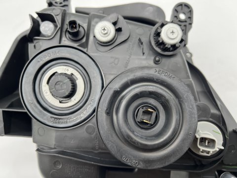 OPTIQUE AVD DMAX 2007-2012