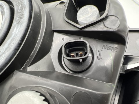 OPTIQUE AVD DMAX 2007-2012