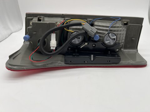 FEU ARD DMAX >2012 MODELE LED