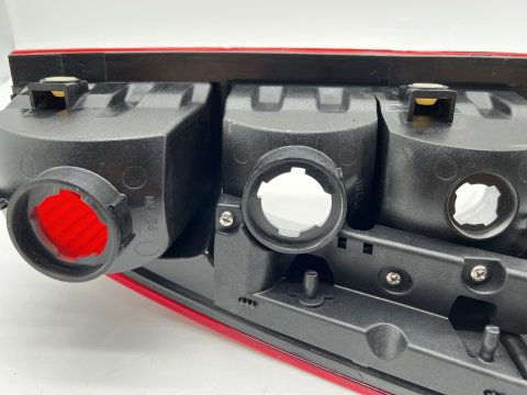 FEU ARD DMAX 2007-2012 FUME