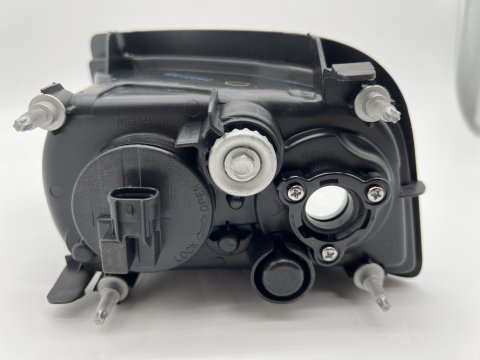 ANTIBROUILLARD AVG DMAX >2012