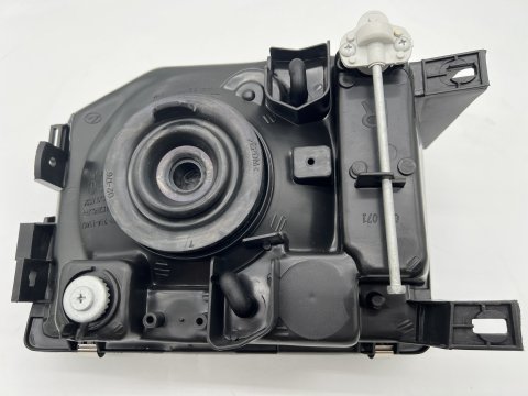 OPTIQUE AVD PAJERO II >98