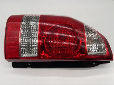 Feu aile arrière gauche multifonction Mitsubishi Pajero III