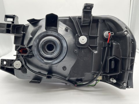 OPTIQUE AVD NAVARA D22 2002-2006