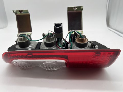 Feux multifonction arrière droit Nissan Patrol GR Y61 97-03