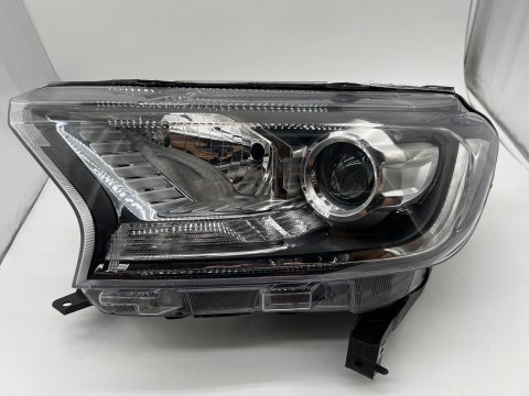 Optique avant gauche Ford Ranger T7 2015-2019