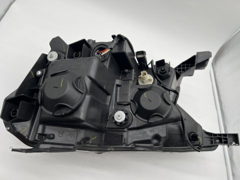 Optique avant droit Ford Ranger T7 2015-2019