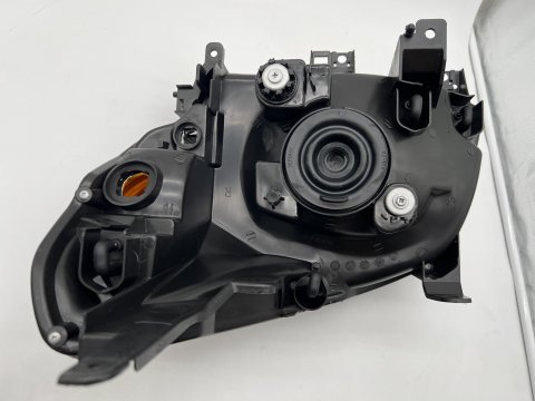 Optique avant droit Ford Ranger II 2009-2012