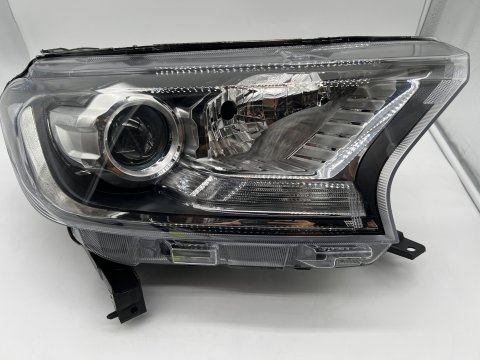Optique avant droit feux de jour Ford Ranger T7 2015-2019