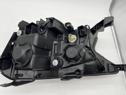 Optique avant droit feux de jour Ford Ranger T7 2015-2019