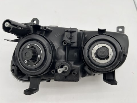 OPTIQUE AVD RAV4 1998-2000