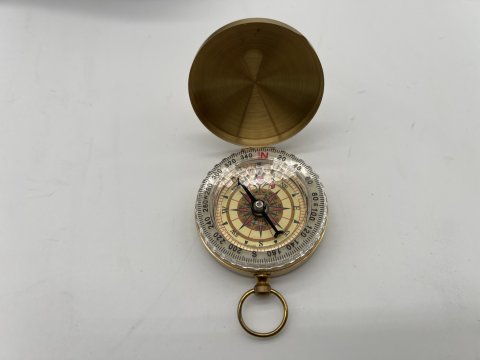 Coffret étanche d'accessoires tactiques et de survie - 18 pièces