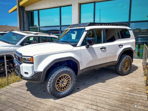 Kit galerie low profile Reconn 2413x1219mm pour Land Cruiser 250 GDJ250 Rhino Rack