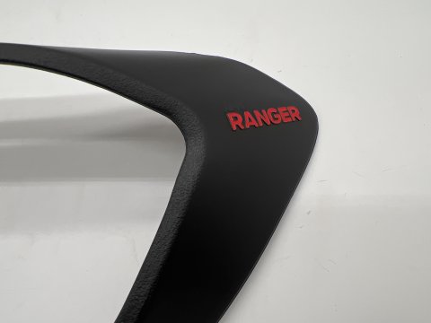 Entourages de phares noirs pour Ford Ranger T7 2016-2019 - La paire
