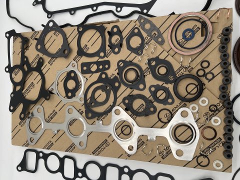 Pochette de joints moteur complète KDJ120 163cv