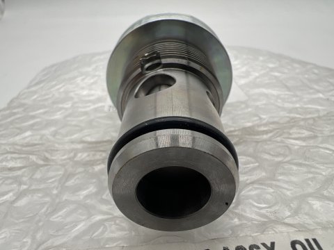 Régulateur de pression d'huile sur carter inférieur moteur VDJ200