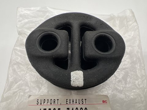 Silent bloc silencieux central échappement HDJ100