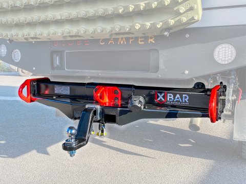 Attelage spécifique avec carré 50mm intégré Toyota Hilux Revo Hayman Reese