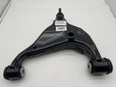 Triangle de suspension inférieur avant gauche Hilux Vigo