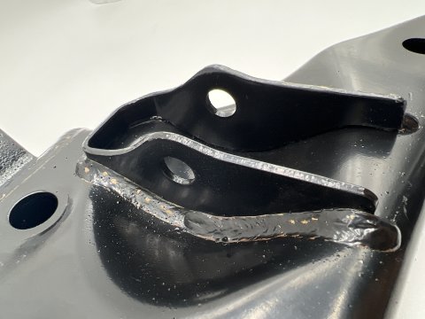 Triangle de suspension inférieur avant gauche Hilux Vigo