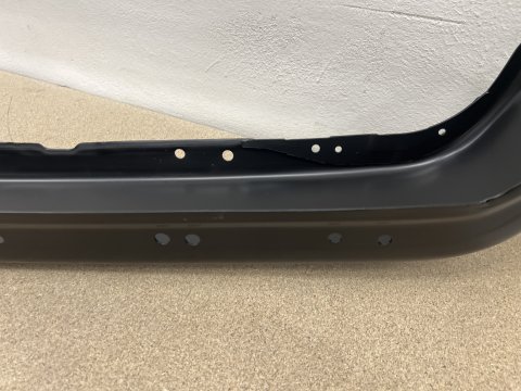 Pare chocs avant noir Land Cruiser BJ7 HZJ7 1984-2006