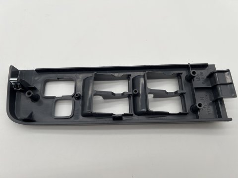 Entourage bloc interrupteur accoudoir panneau porte conducteur gris HDJ80 24s