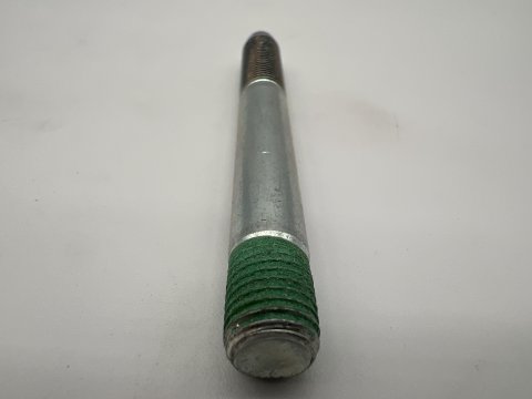 Boulon de fixation de nez de pont arrière sur corps de pont longueur 91.4mm