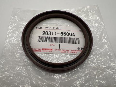 Joint spi pignon pompe à injection sur carter de distribution KDJ15 190cv