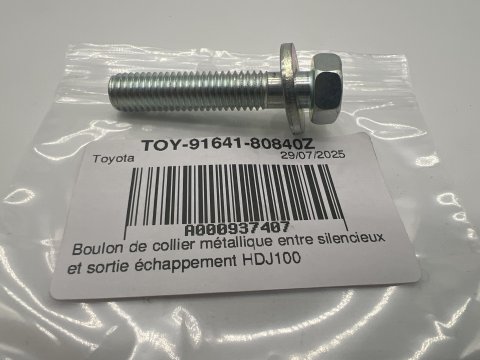 Boulon de collier métallique entre silencieux et sortie échappement HDJ100