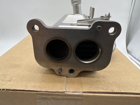 Refroidisseur EGR recirculation gaz échappement KDJ12 KDJ15 173cv