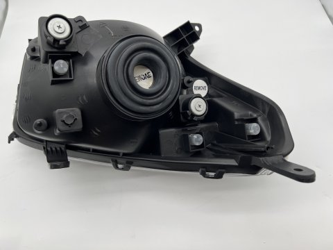 OPTIQUE AVG RAV4 2001-2002