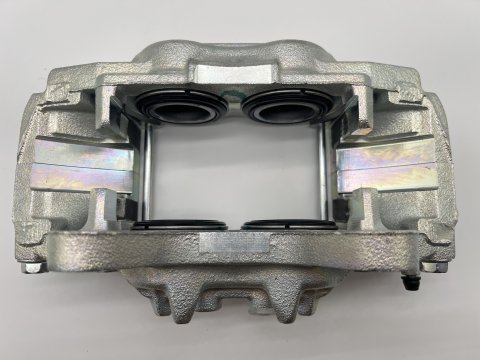 Etrier de frein avant droit Pajero 4