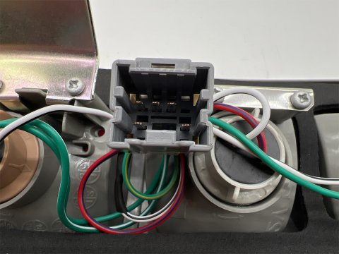 Feux multifonction arrière gauche Nissan Patrol GR Y61 97-05