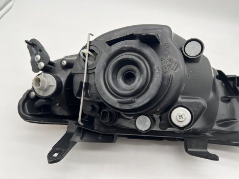 OPTIQUE AVD L200 KB4T <2010