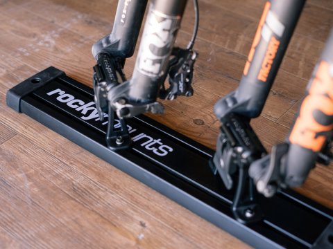 Rail de fixation vélo Rocky Mounts VanTrack 24