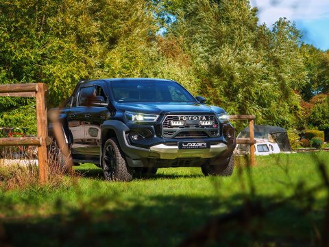 Kit intégration calandre Lazer Toyota Hilux GR Sport (2024+) - Triple-R 750 Elite