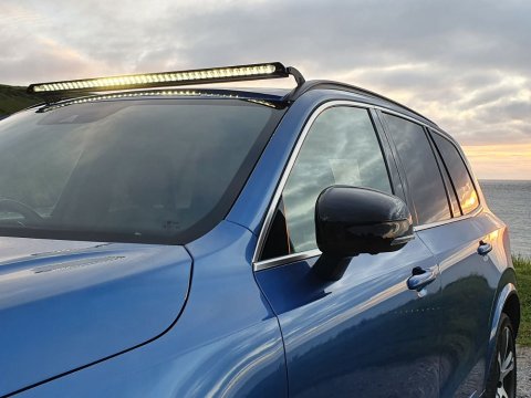 Kit support de toit Lazer Volvo XC90 (2015+) avec longerons - Hauteur 73 mm